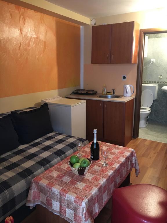 Sunny Villa Apartments Будва Екстериор снимка