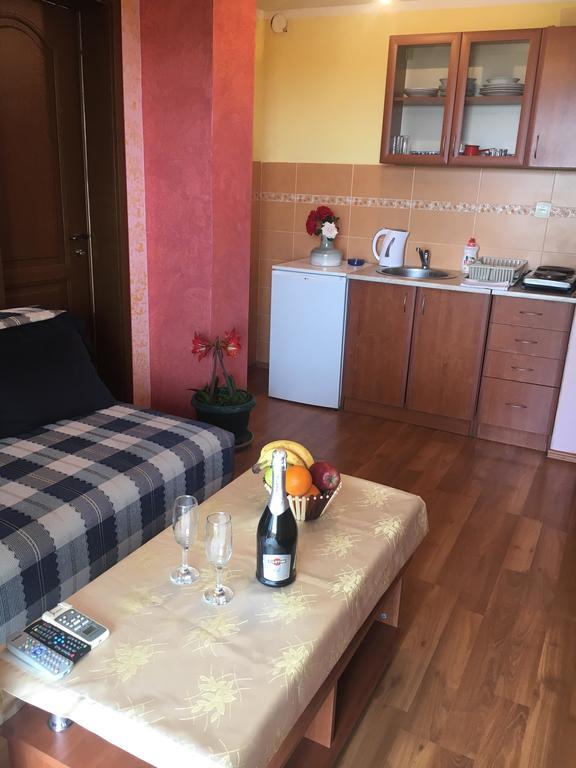 Sunny Villa Apartments Будва Екстериор снимка